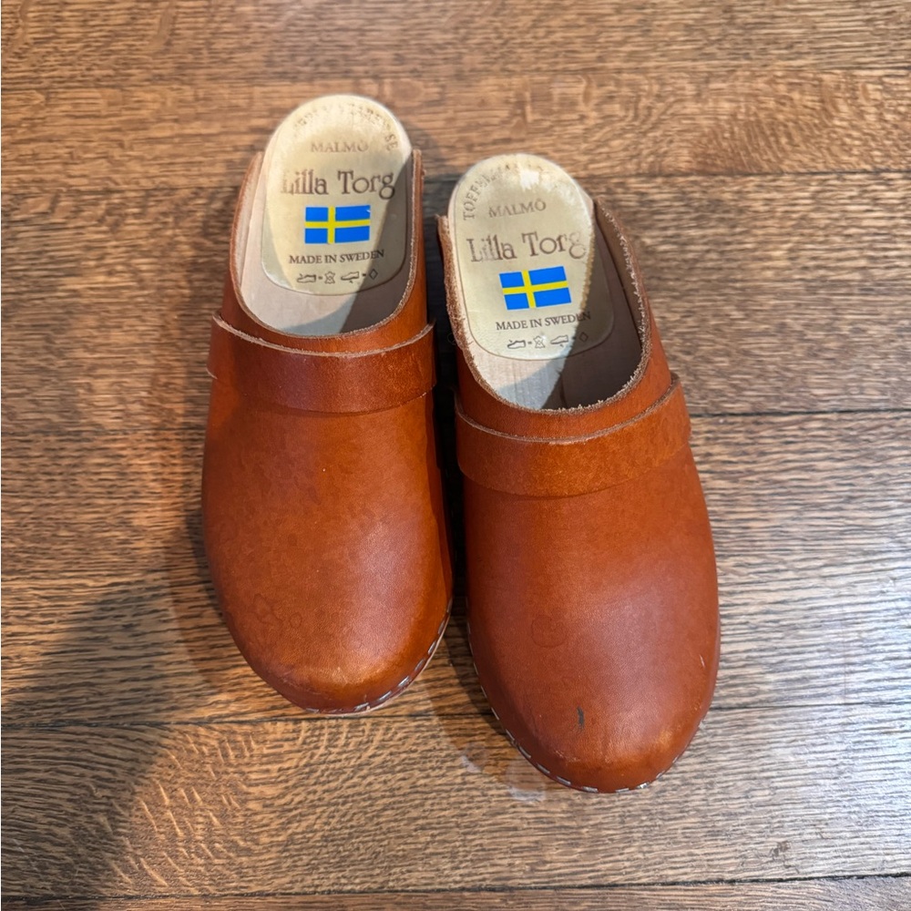 Wood and leather clogs from Sweden, size 36